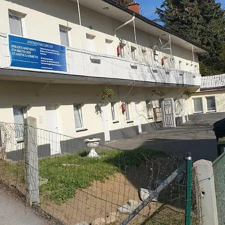 Apartmenthaus Beim Lkh I Free Parking I Self Check-in