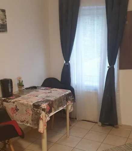 Apartmenthaus Beim Lkh I Free Parking I Self Check-in *