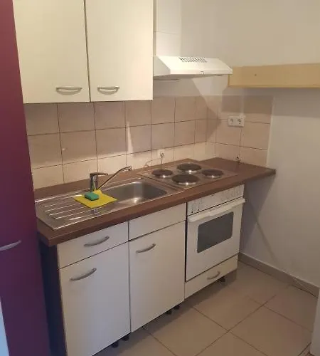 בית הארחה Apartmenthaus Beim Lkh I Free Parking I Self Check-in