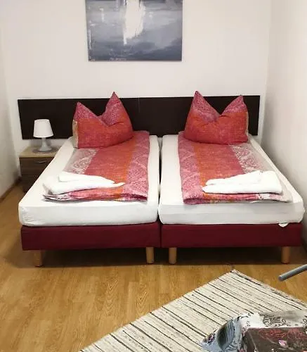 Apartmenthaus Beim Lkh I Free Parking I Self Check-in