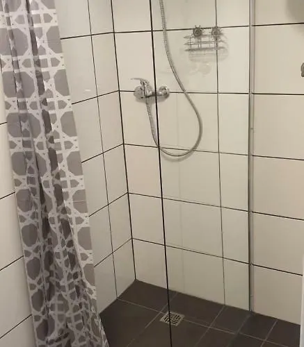 Apartmenthaus Beim Lkh I Free Parking I Self Check-in Pensionat *