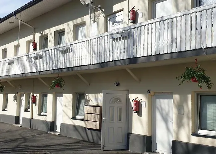 Apartmenthaus Beim Lkh I Free Parking I Self Check-in بيت ضيافة